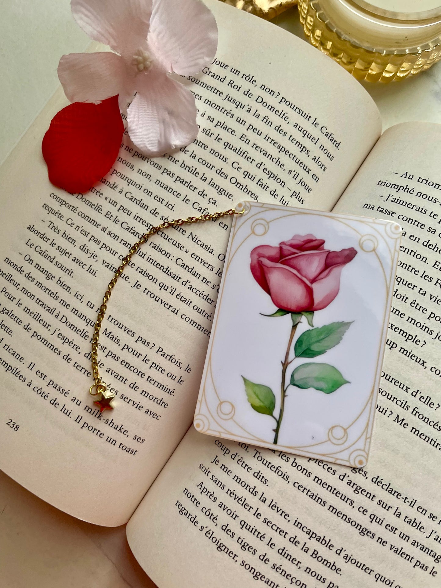 ⭐️ Marque page " Le coeur de rose "