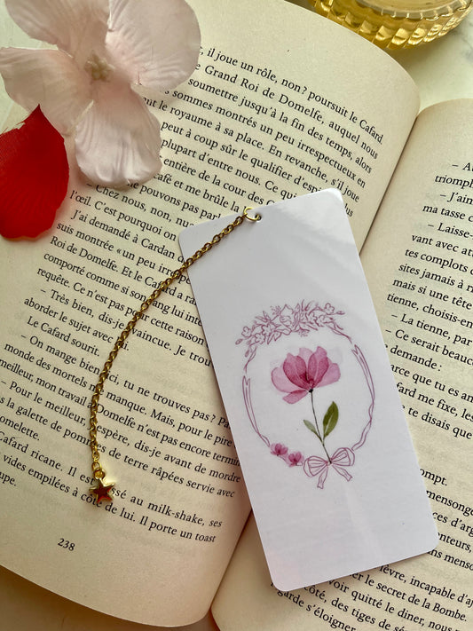 ⭐️ Marque page " Violette "